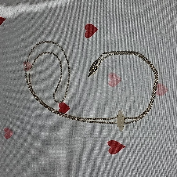 Karen Scott long gold necklace w sliding white sparkling stone - Picture 3 of 3